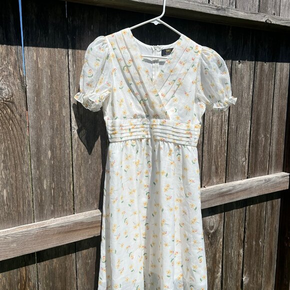 Dolce Viva Collection Dress - Picture 6 of 6